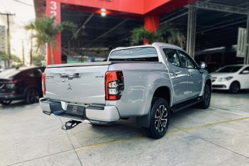 L200 TRITON
