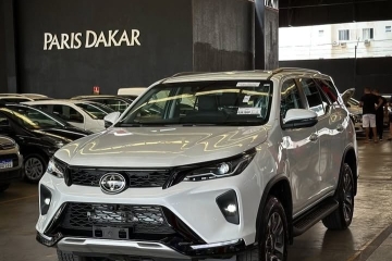 HILUX SW4