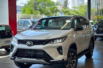 HILUX SW4