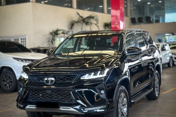 HILUX SW4