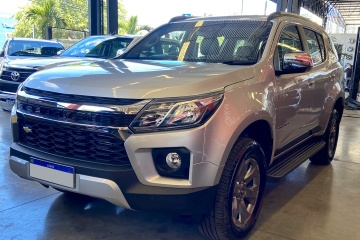 TRAILBLAZER