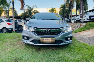 City Sedan Lx