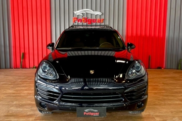 CAYENNE