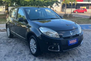 SANDERO