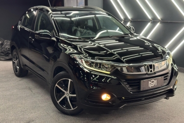 HR-V