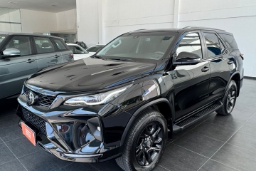 HILUX SW4