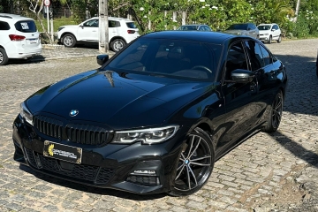 320i