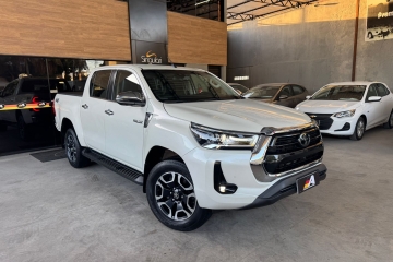 HILUX