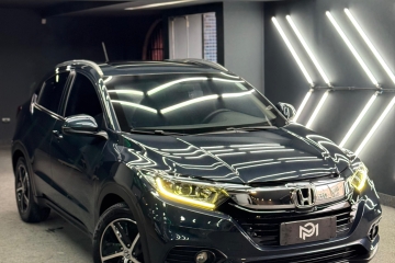 HR-V