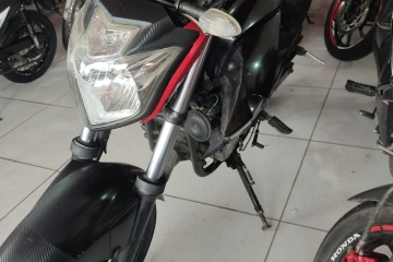 FAZER 250IE LIMITED EDITION