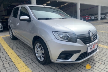 SANDERO