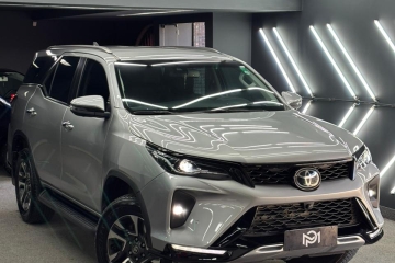 HILUX SW4