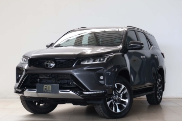 HILUX SW4
