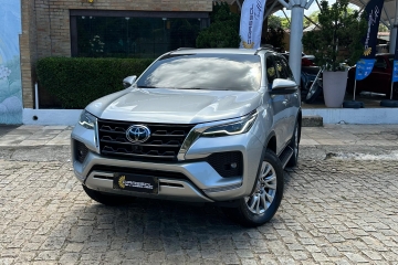 HILUX SW4
