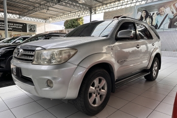 HILUX SW4