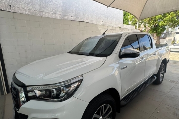 HILUX
