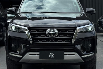 HILUX SW4