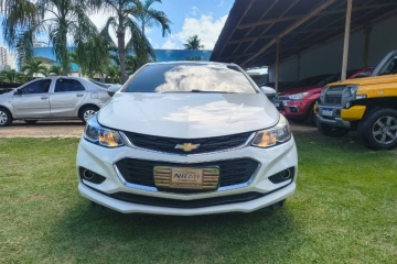 Cruze Lt
