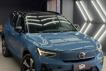 XC40