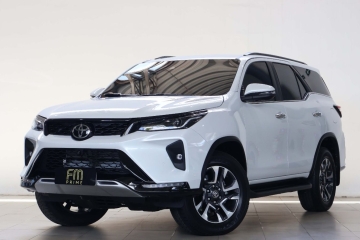 HILUX SW4