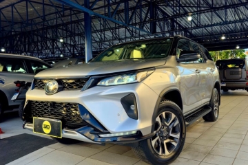HILUX SW4