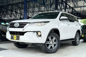 HILUX SW4
