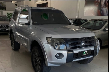 PAJERO FULL
