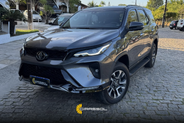 HILUX SW4