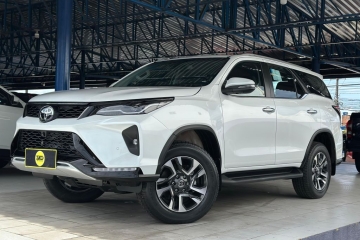 HILUX SW4