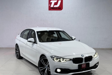 320i