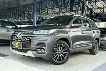 TIGGO 8