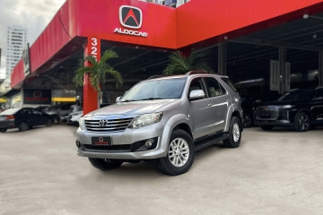 HILUX SW4