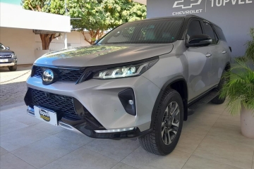 HILUX SW4