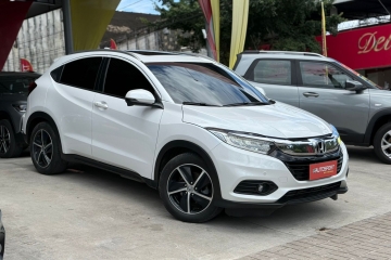 HR-V