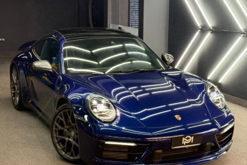 911