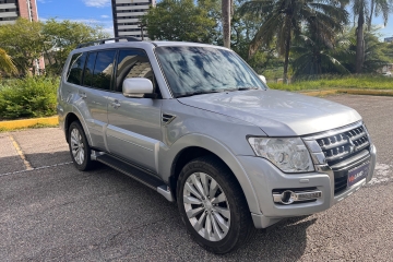 PAJERO FULL
