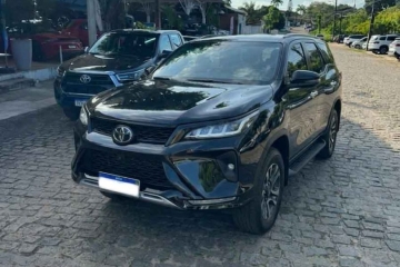 HILUX SW4