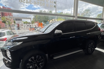 PAJERO SPORT