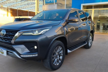 HILUX SW4