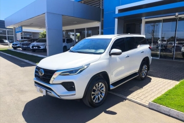 HILUX SW4
