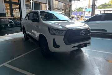 HILUX