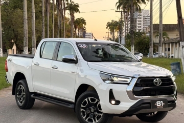 HILUX