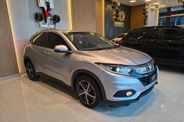 HR-V