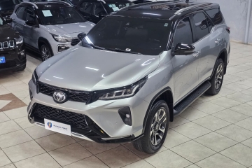 HILUX