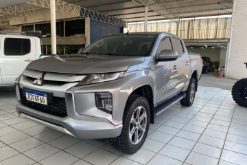 L200 TRITON