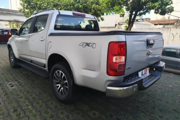 S10