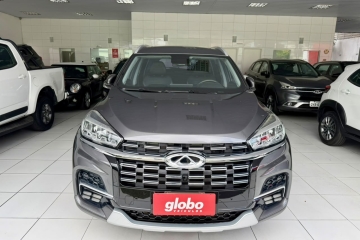 TIGGO 8