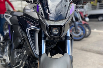 FZ 25 FAZER