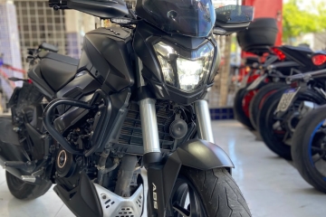 DOMINAR 400