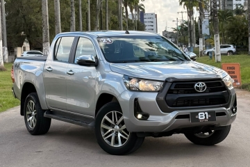 HILUX